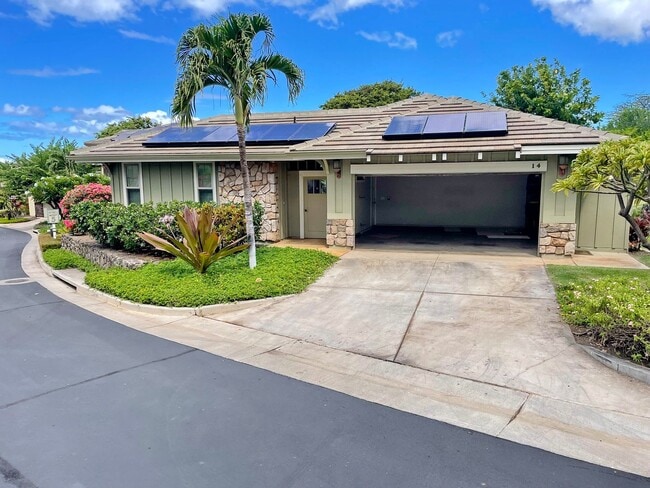 property at 14 Poailani Pl