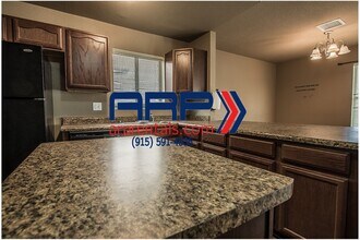 14230 Rattler Point Dr in El Paso, TX - Building Photo - Building Photo