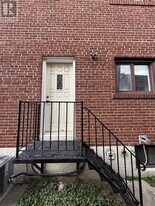 214 Fairglen Ave in Toronto, ON - Building Photo