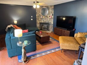 1025 Ficklen Rd in Fredericksburg, VA - Building Photo - Building Photo