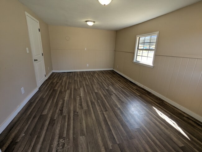 736 4th St in Bristol, TN - Foto de edificio - Building Photo