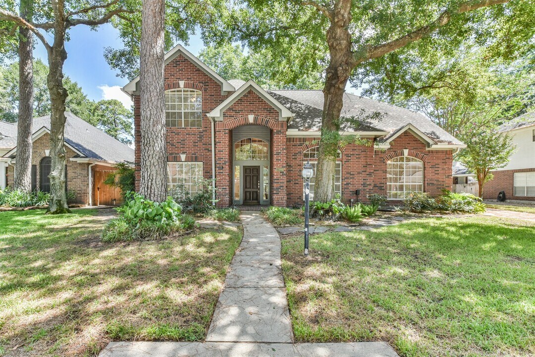 13006 Peach Meadow Dr in Cypress, TX - Building Photo