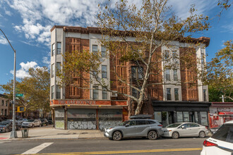 709 Macon St in Brooklyn, NY - Building Photo - Building Photo