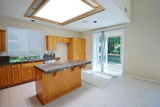 3757 Glacier Park Way in Elk Grove, CA - Building Photo - Building Photo