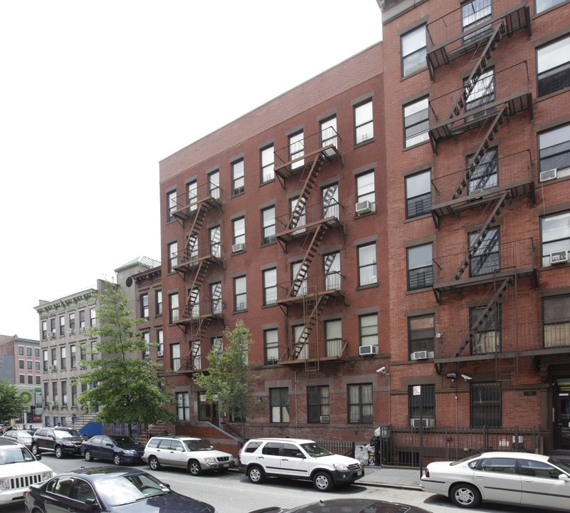 60-62 E 129th St in New York, NY - Building Photo