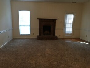 6102 Bushmills St in Raleigh, NC - Building Photo - Building Photo