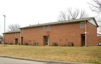 East Central Village in Tulsa, OK - Foto de edificio - Building Photo