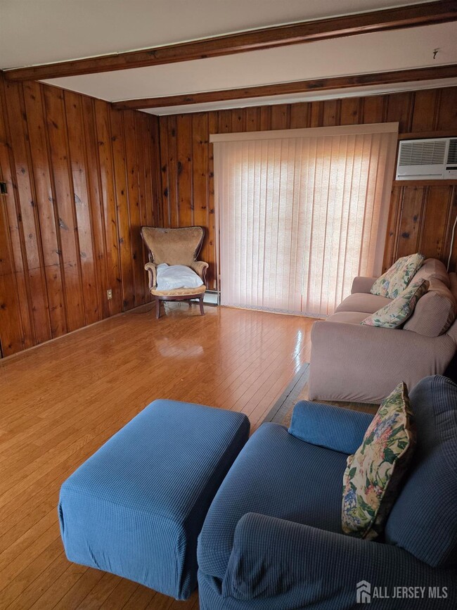 37 Dalton Pl in Edison, NJ - Building Photo - Building Photo