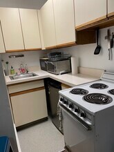 504 Thurston Ave in Ithaca, NY - Building Photo - Building Photo