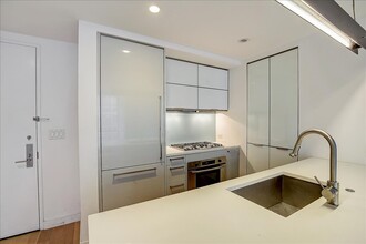 34 N 7th St in Brooklyn, NY - Building Photo - Building Photo