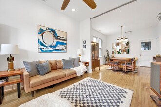 1918 S Albany Ave in Chicago, IL - Building Photo - Building Photo