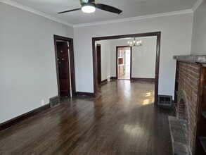 5445 W Crystal St in Chicago, IL - Building Photo - Building Photo