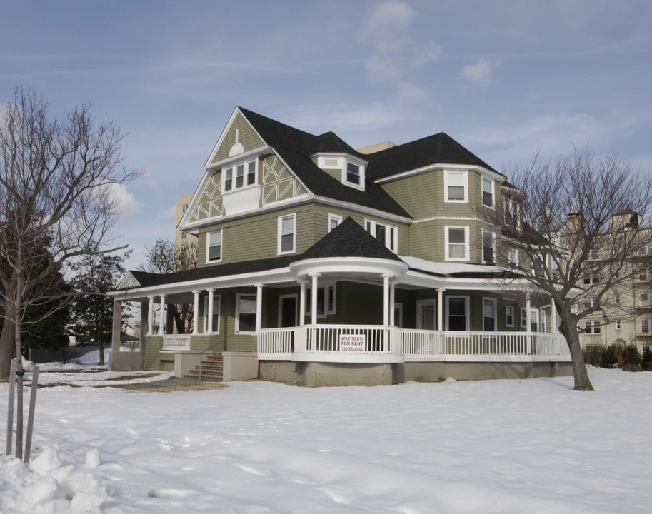 503 8th Ave in Asbury Park, NJ - Foto de edificio