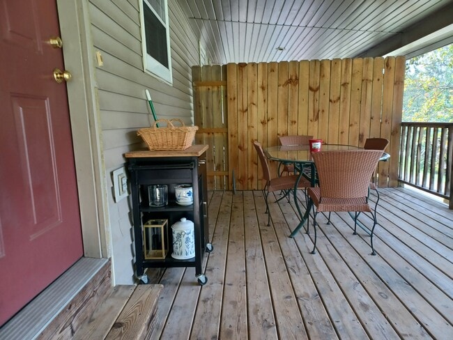 1702 Ben Franklin St in Verona, WI - Building Photo - Building Photo