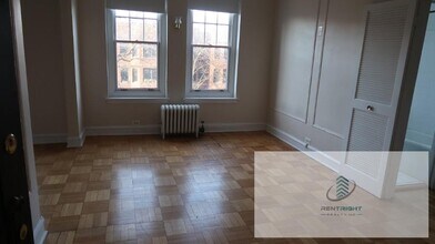 1209 W Sherwin Ave in Chicago, IL - Building Photo - Building Photo