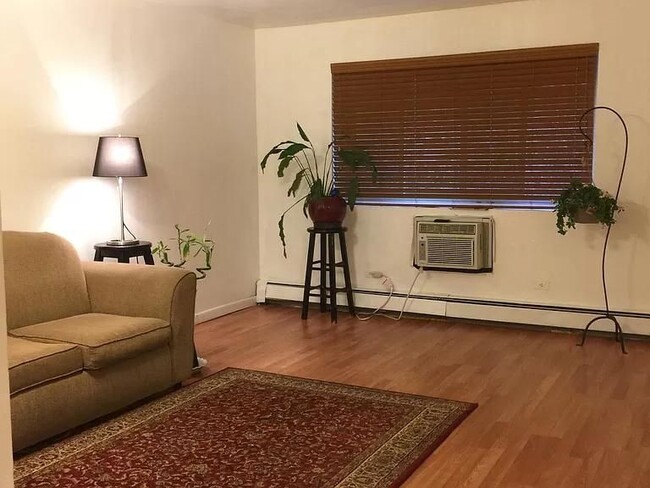 property at 4939 S Dorchester Ave
