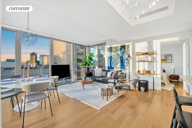 property at 547 W 47th St
