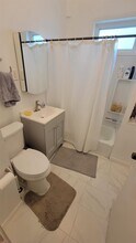 9 Saint Paul St, Unit 1 in Cambridge, MA - Foto de edificio - Building Photo