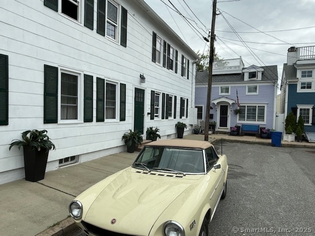 property at 14 Trumbull St