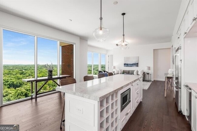 property at 1820 Peachtree Rd NE