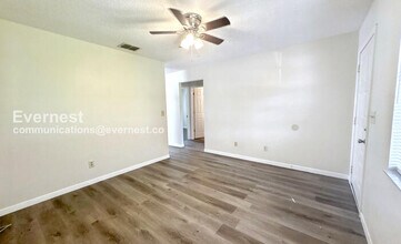 2901 Bay View Dr in Safety Harbor, FL - Building Photo - Building Photo