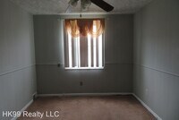 2742 Elbridge St photo'