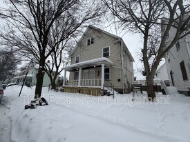 541-543-543 Remington St in Rochester, NY - Building Photo
