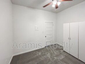 1064 Curran St NW-Unit -B in Atlanta, GA - Building Photo - Building Photo