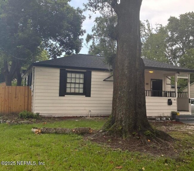 property at 981 McTyre Ct