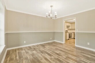 4004 Melvin Dr SW in Atlanta, GA - Building Photo - Building Photo