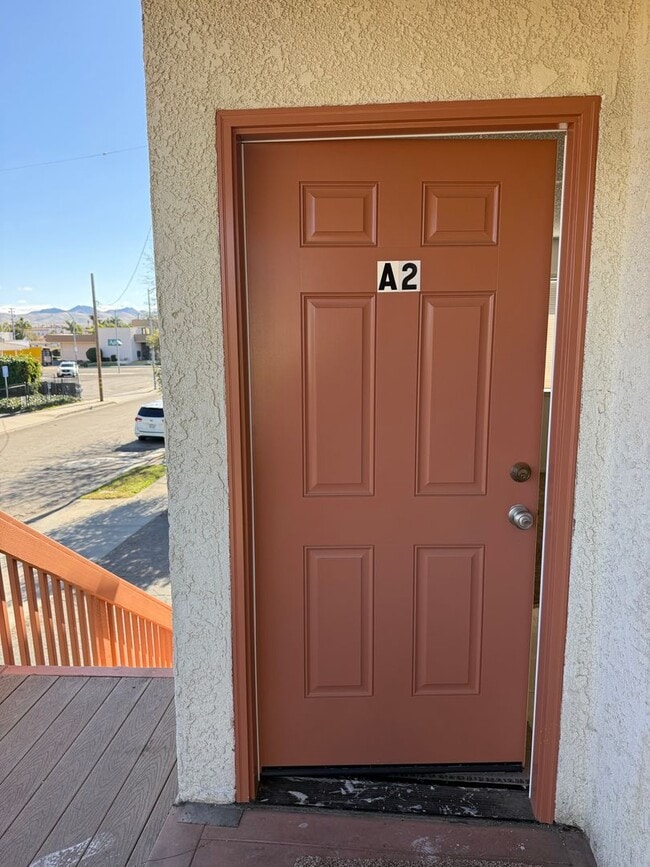 property at 118 W Boone St