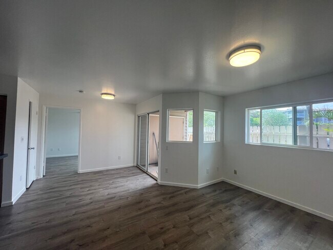 property at 7 Koiula Ln
