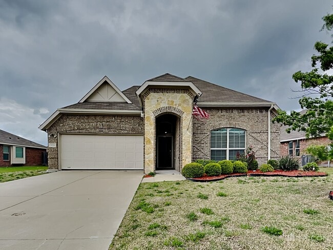 3016 Mill Creek Way in Forney, TX - Building Photo - Building Photo
