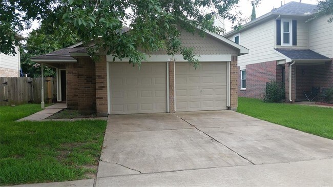 17547 Pattiglen Dr in Houston, TX - Building Photo - Building Photo