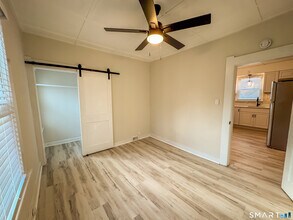 74 Stewart St in Bristol, CT - Building Photo - Building Photo