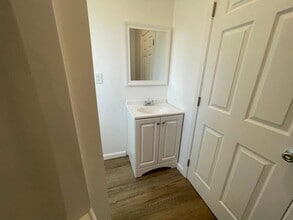 1068 E J St in Ontario, CA - Building Photo - Building Photo