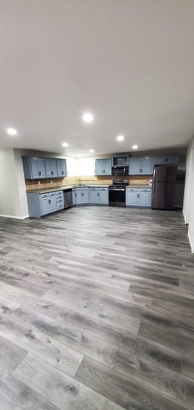 property at 130 S Webster St