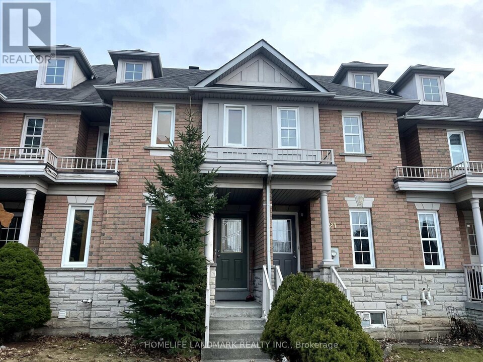 23 Bantry Ave in Richmond Hill, ON - Building Photo