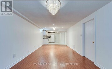 3161 Rymal Rd in Mississauga, ON - Building Photo - Building Photo