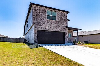 741 Tupelo Tank Dr in New Braunfels, TX - Building Photo - Building Photo
