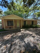 544 N Donahue Dr in Auburn, AL - Building Photo