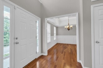 5623 Crooked Creek Dr in Ooltewah, TN - Building Photo - Building Photo