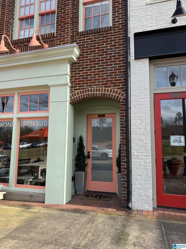 property at 616 Preserve Pkwy