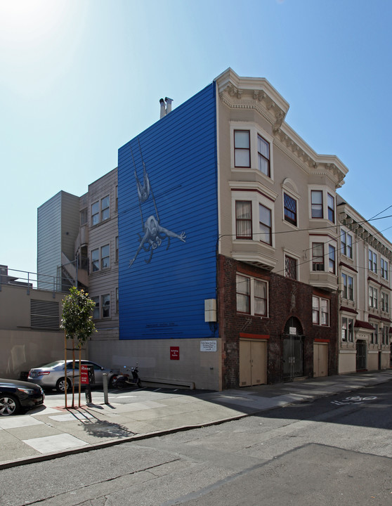 17-23 Hoff St in San Francisco, CA - Building Photo