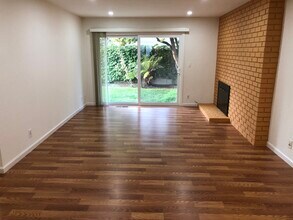 1675 Whitwood Ln, Unit one in Campbell, CA - Foto de edificio - Building Photo