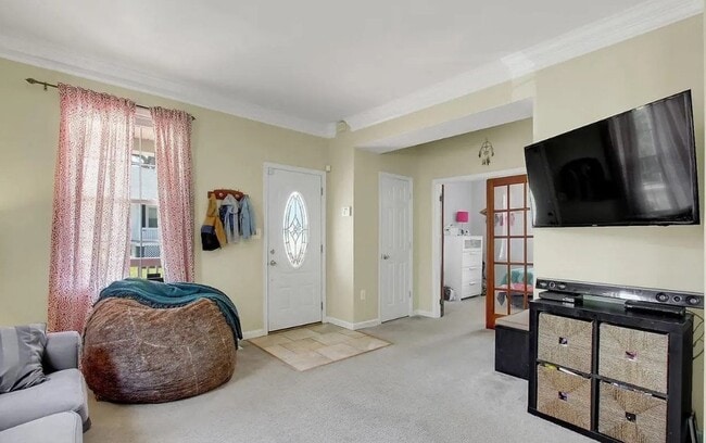 2302 Southern Ave in Baltimore, MD - Building Photo - Building Photo