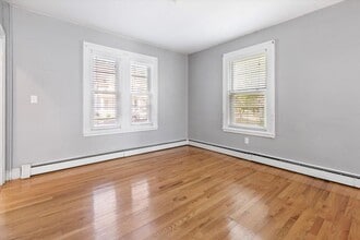 13 Cherry Ave in Cornwall On Hudson, NY - Building Photo - Building Photo
