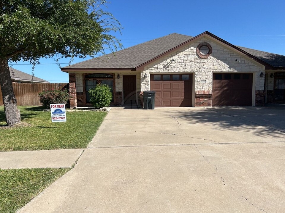 5606 Aquarius Dr in Killeen, TX - Building Photo