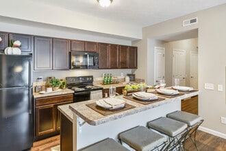 Sunbury Springs in Columbus, OH - Building Photo - Building Photo