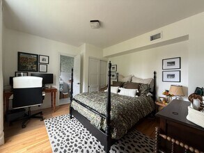 401 Silvery Ln in El Cajon, CA - Building Photo - Building Photo